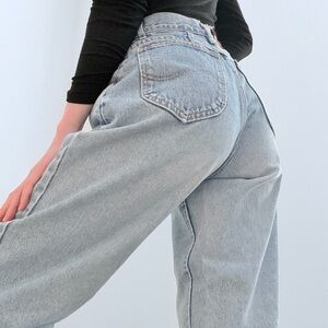 Vintage Y2K 70s High Waisted Mom Jean | Deadstock Lee Riders | Union Made USA